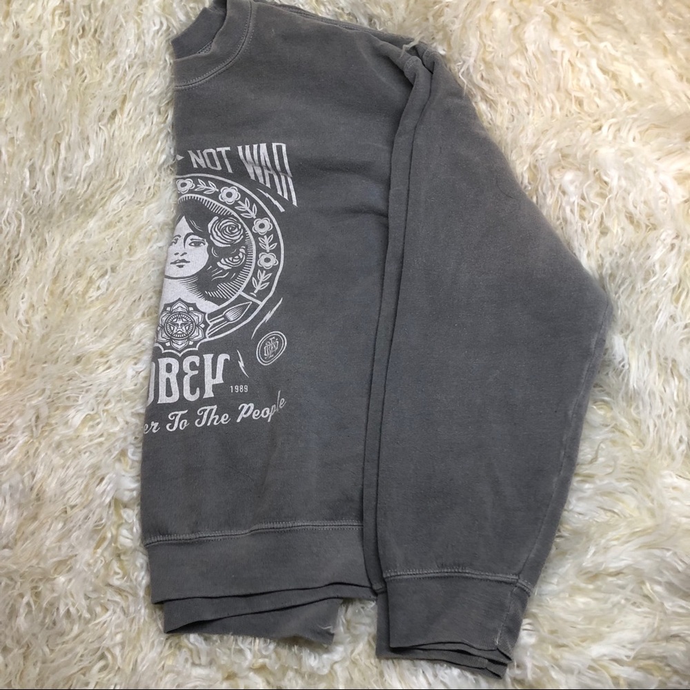 Obey “Make Art Not War” Sweater